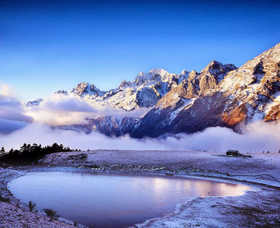 玉龙雪山是哪里(玉龙雪山是哪里的风景区)