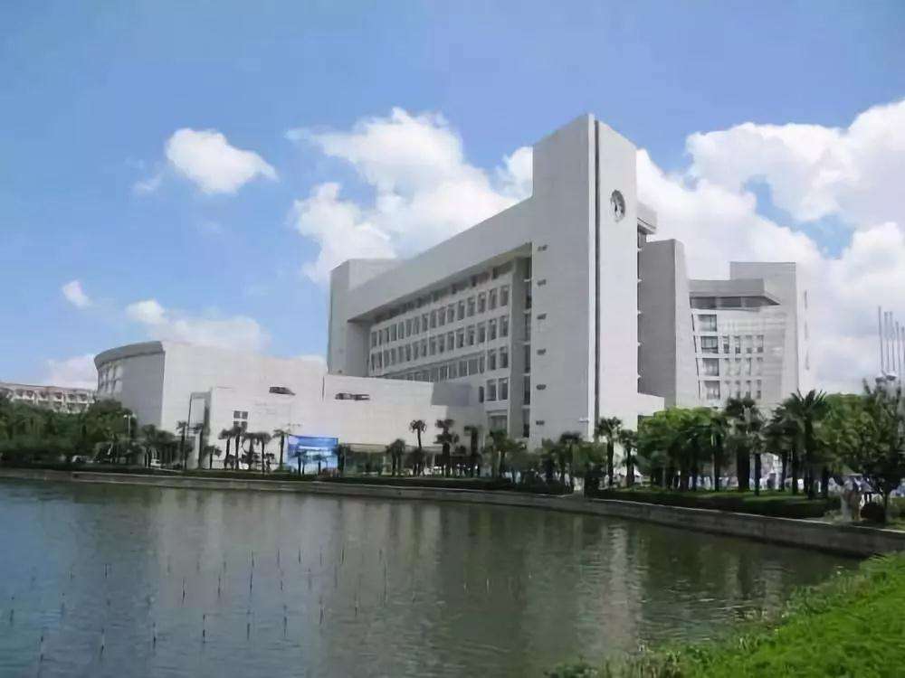 上海大学在哪里(上海开放大学地址在哪里)